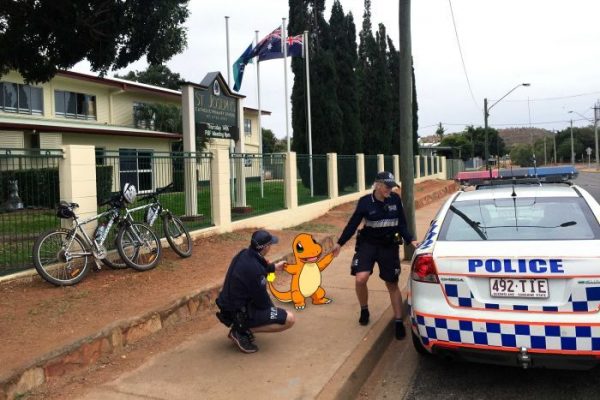 شرطة استراليا والبوكيمون