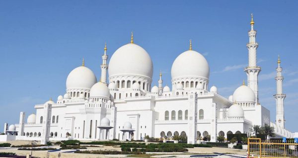مسجد الشيخ زايد بعجمان