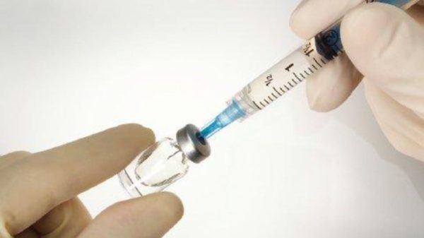 موانع تناول تطعيم السنين للأطفال